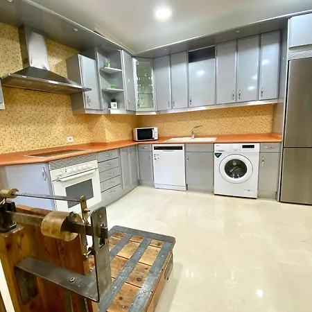 Casa Felicitas Medina *